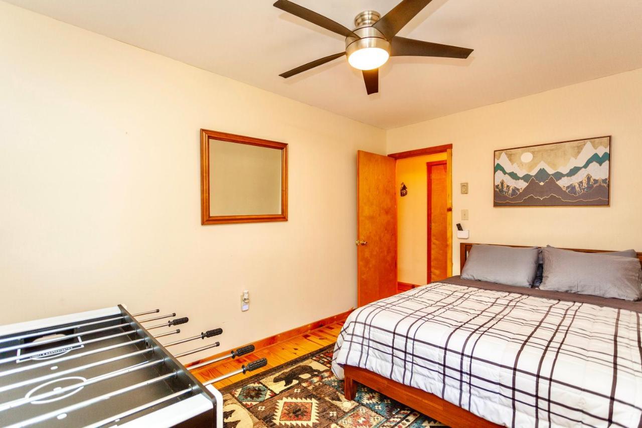 Sleepy Hollow 5Br Cabin - National Park 7 Min, Hot Tub, Fire Pit, Sleeps 12 Luray Buitenkant foto