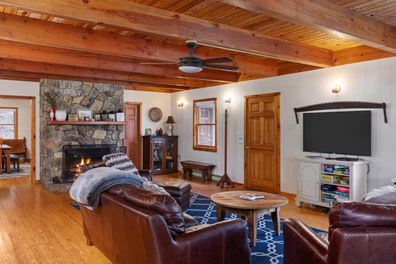 Sleepy Hollow 5Br Cabin - National Park 7 Min, Hot Tub, Fire Pit, Sleeps 12 Luray Buitenkant foto