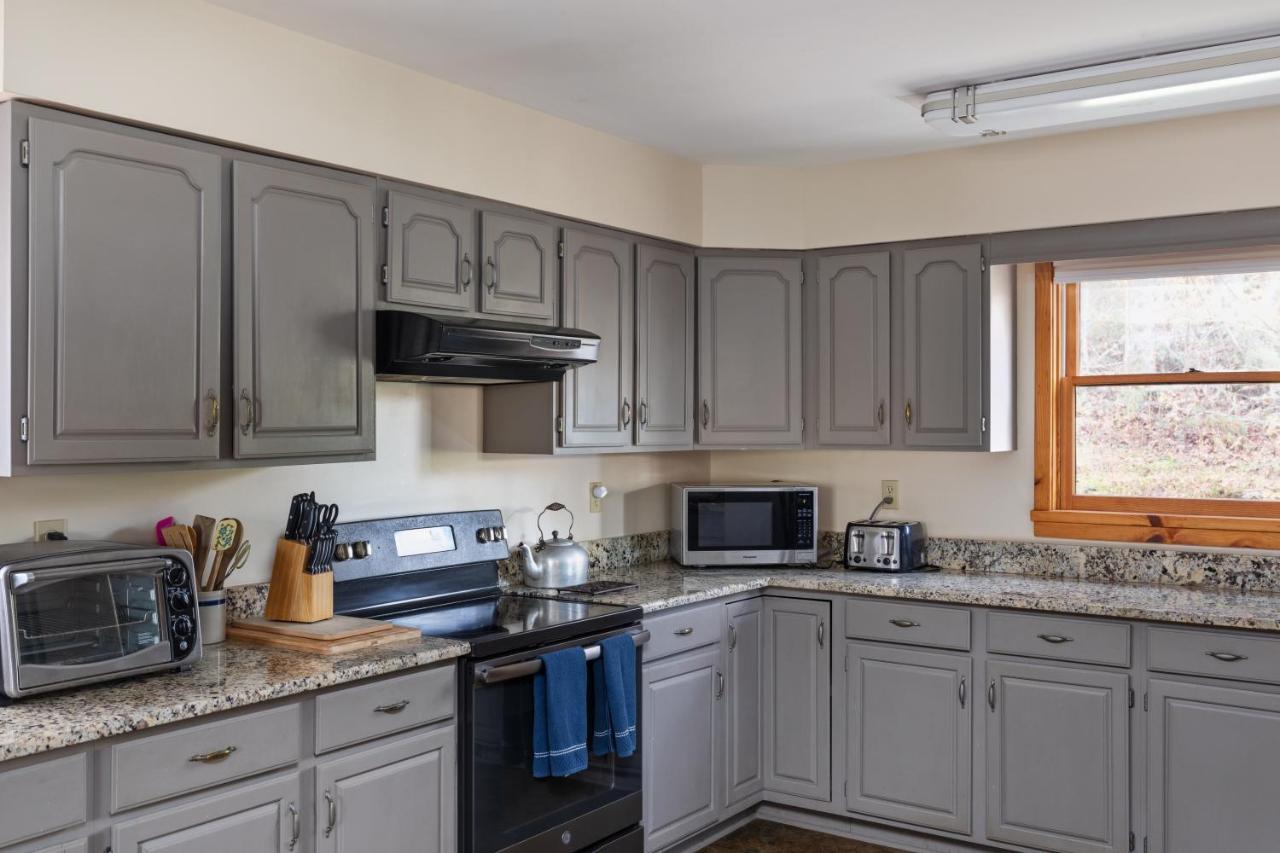 Sleepy Hollow 5Br Cabin - National Park 7 Min, Hot Tub, Fire Pit, Sleeps 12 Luray Buitenkant foto